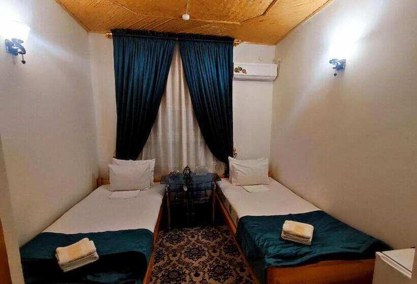 Boutique Hotel Parvina