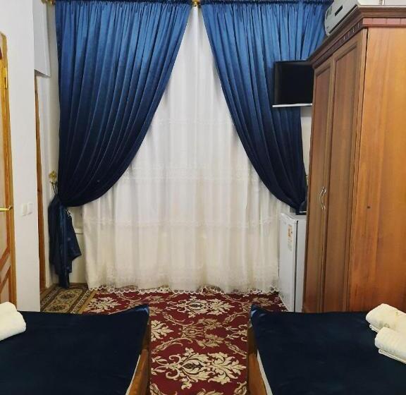 Boutique Hotel Parvina