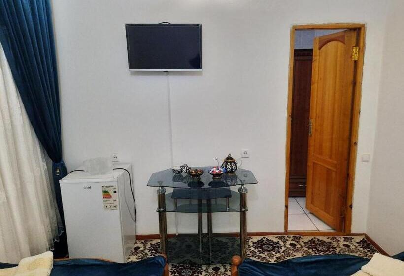 Boutique Hotel Parvina