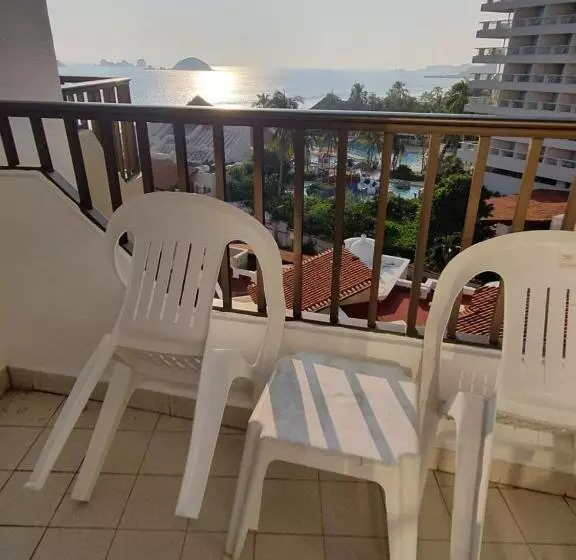 Enna Inn Ixtapa Departamento 01 Recamara Vista Mar