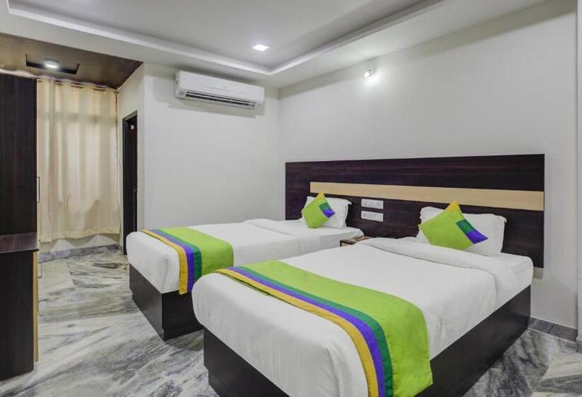 Отель Royal Dezire Udaipur