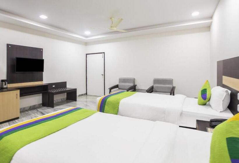 Отель Royal Dezire Udaipur