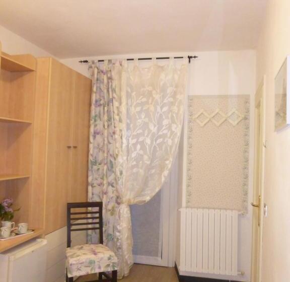 Пансион Affittacamere Monica