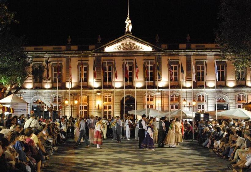 پانسیون Hospedaria Isaias