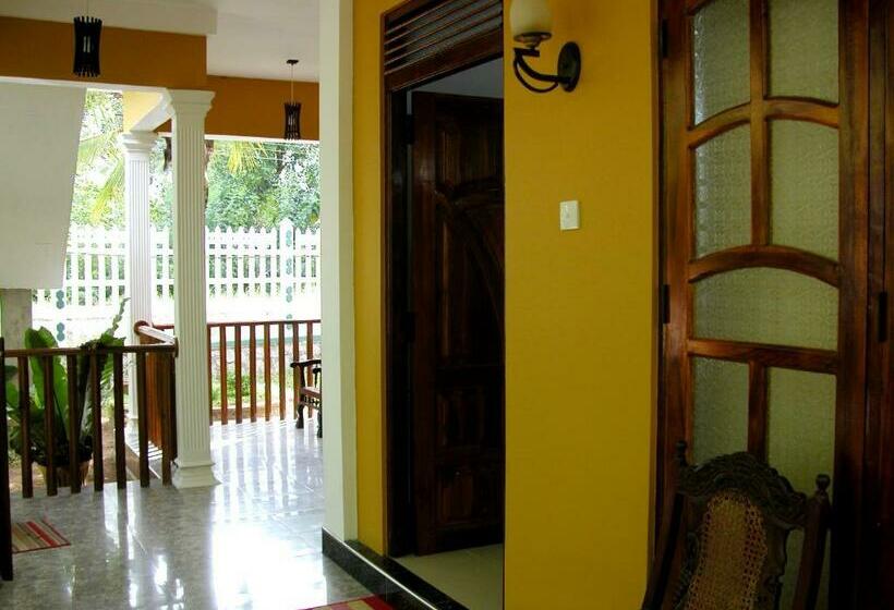 Pensão Sigiri Regal Residence