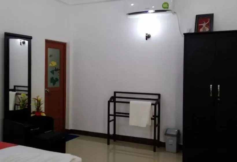 Majatalo Sigiri Regal Residence