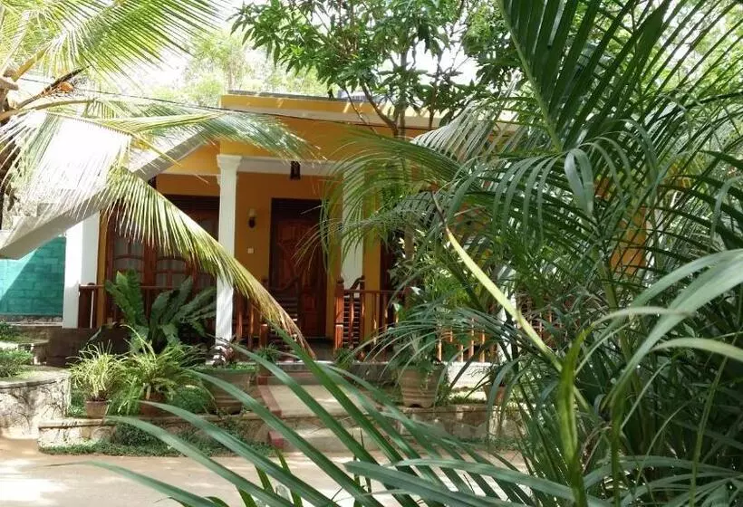 Majatalo Sigiri Regal Residence
