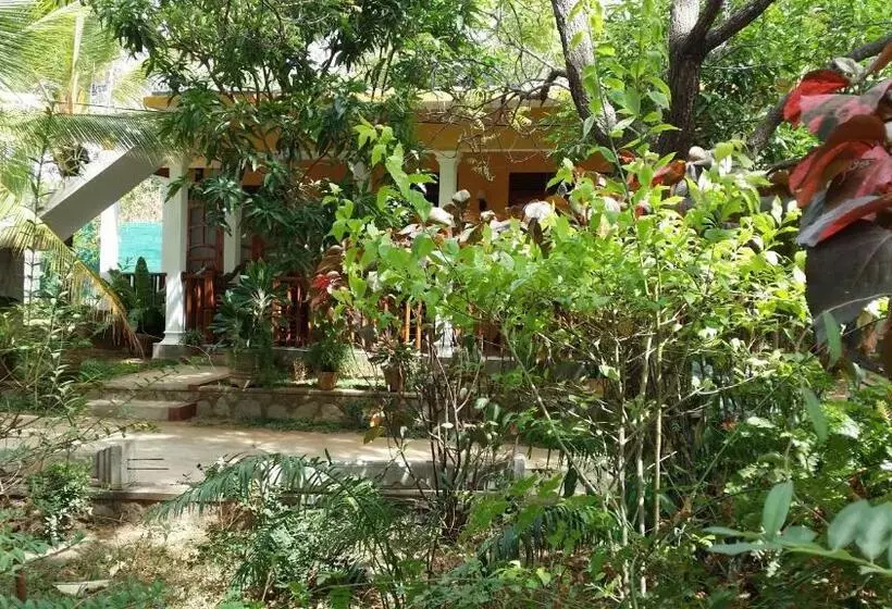 Majatalo Sigiri Regal Residence