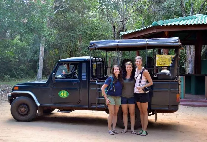 Majatalo Sigiri Regal Residence