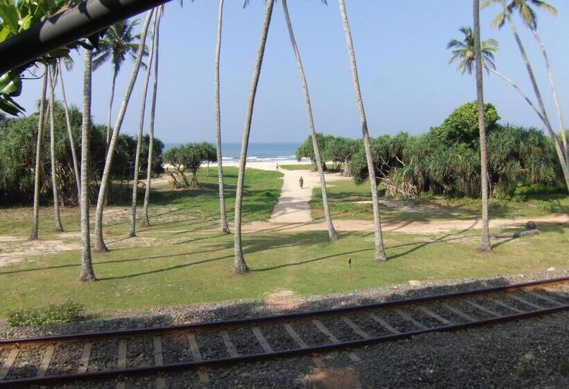 پانسیون Sun And Sea