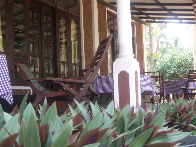 پانسیون Sun And Sea