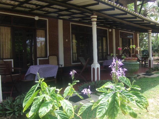 پانسیون Sun And Sea