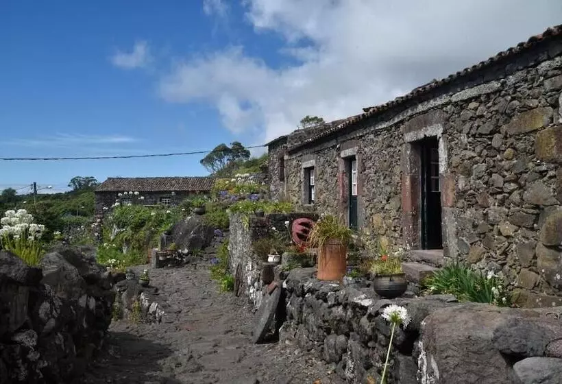 ホテル Aldeia Da Cuada