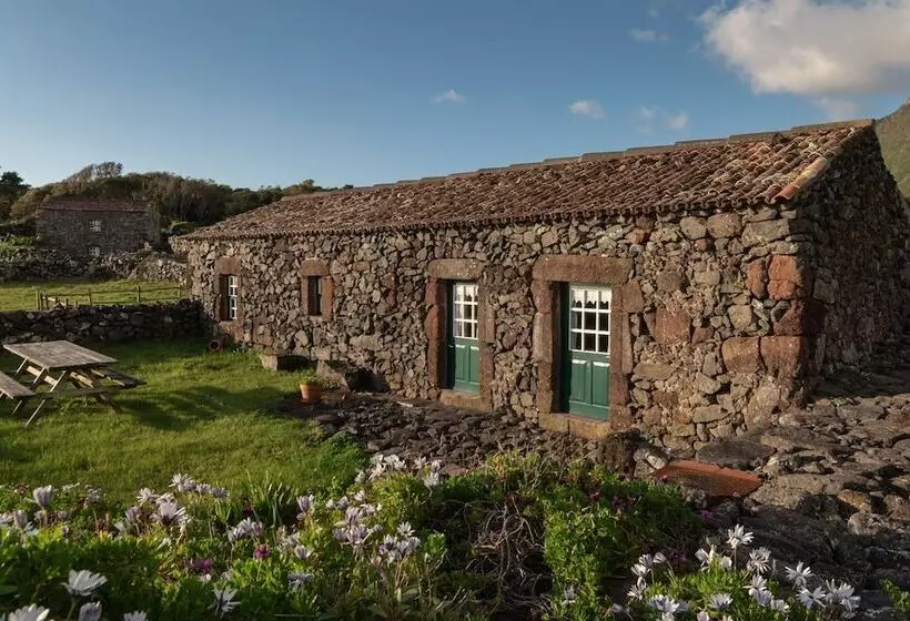 ホテル Aldeia Da Cuada