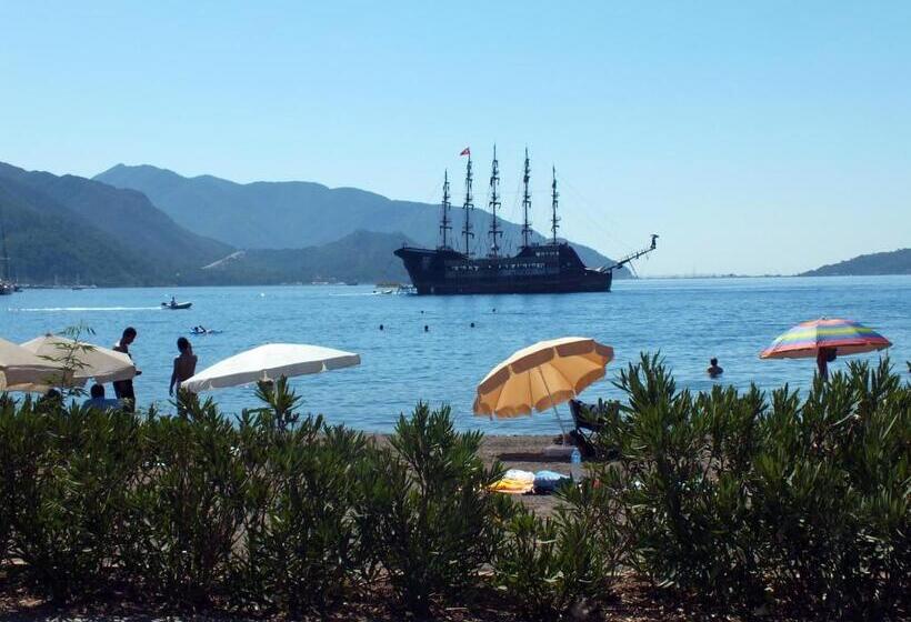 ホテル Candan Citybeach