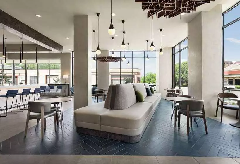 هتل Home2 Suites By Hilton Minneapolis University Area