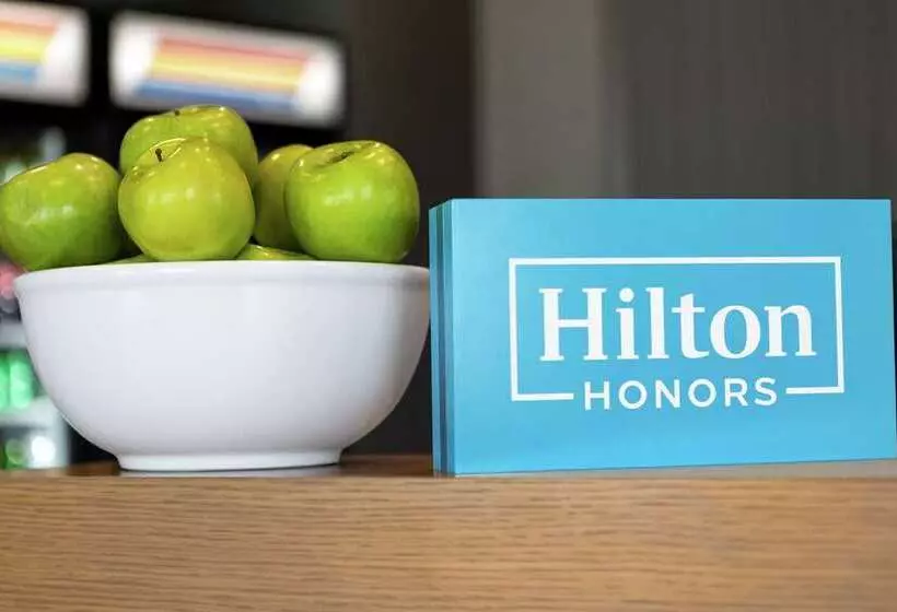 هتل Home2 Suites By Hilton Minneapolis University Area