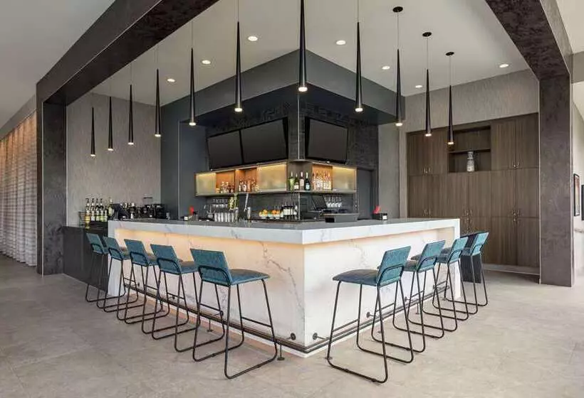 هتل Home2 Suites By Hilton Minneapolis University Area