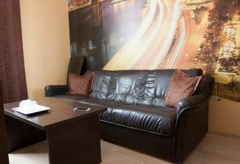 Hotelli Poarta Transilvaniei