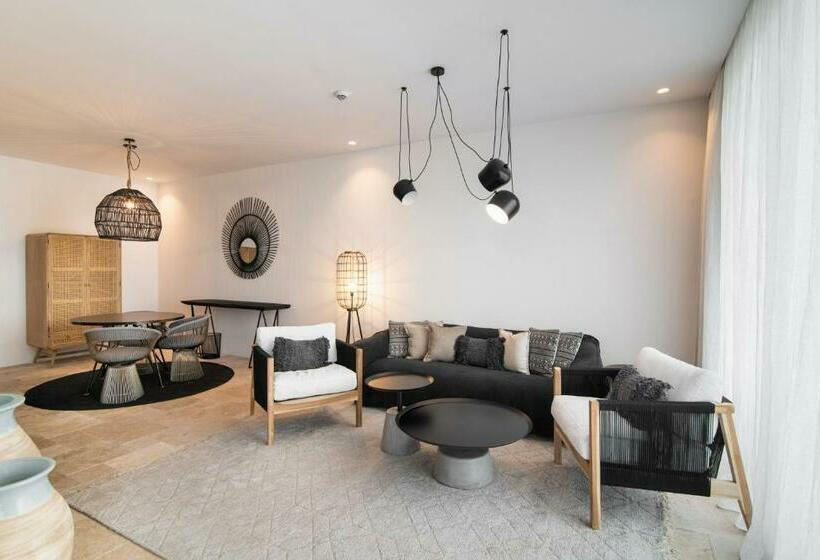 Villa Chinka By Astor Garden Hotel   Adults Only