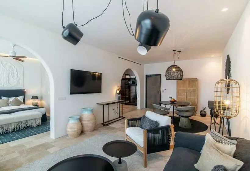 Villa Chinka By Astor Garden Hotel   Adults Only