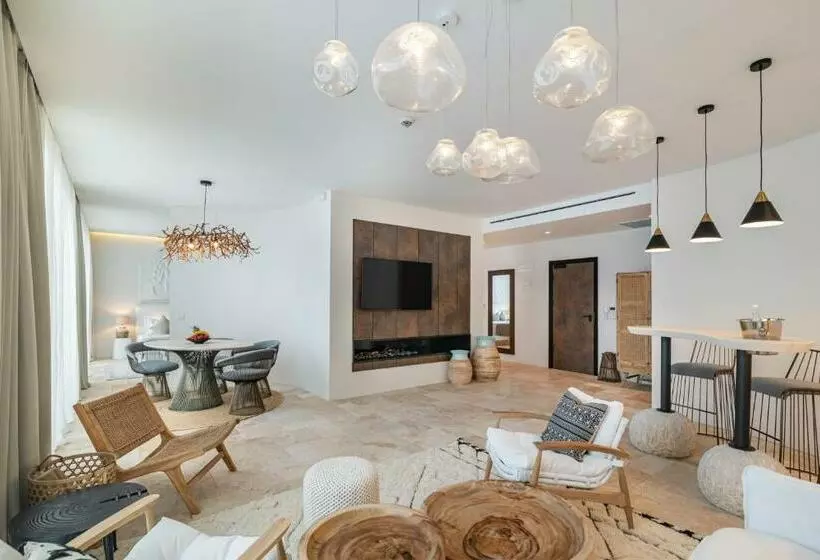 Villa Chinka By Astor Garden Hotel   Adults Only