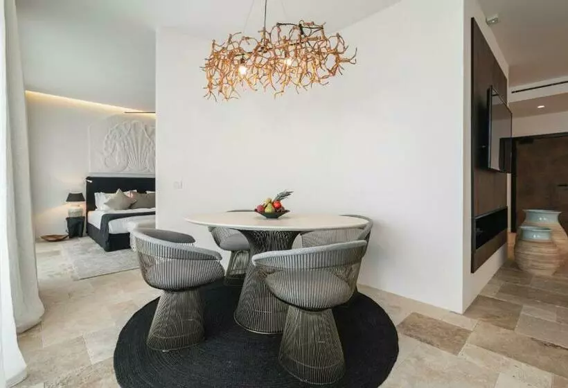 Villa Chinka By Astor Garden Hotel   Adults Only