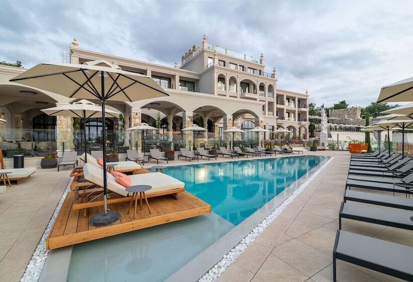 Villa Chinka By Astor Garden Hotel   Adults Only