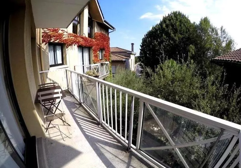 Logis Hotel Noemys Gradignan