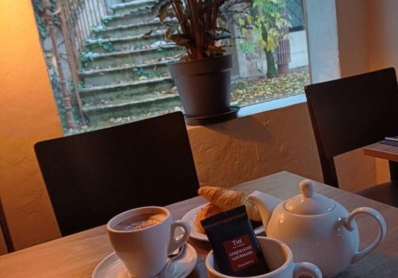 Logis Hotel Noemys Gradignan