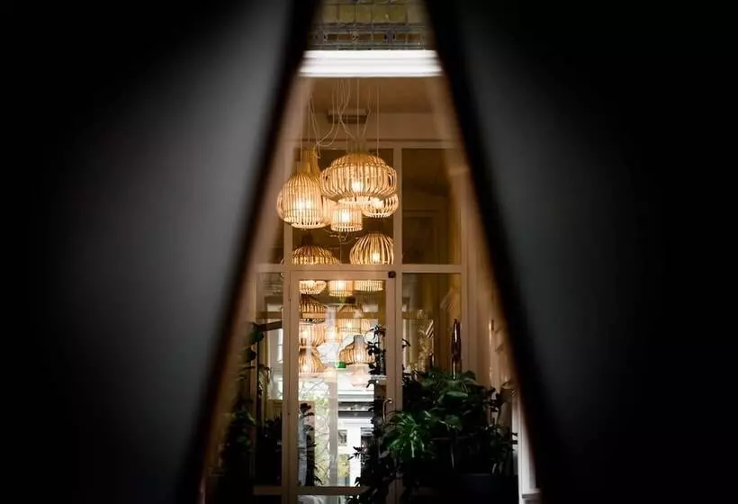 Fitz Roy Urban Hotel, Bar And Garden