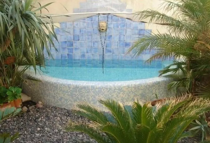 호텔 Albergo Boutique Casajanca