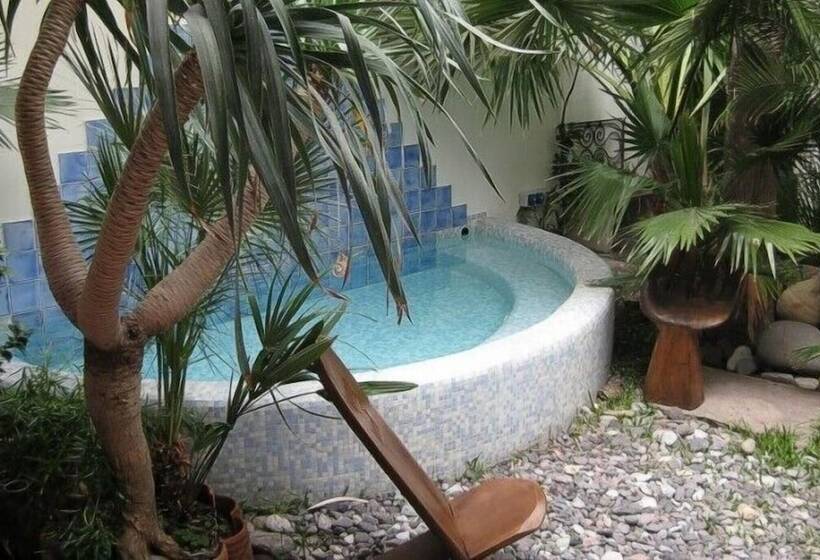 فندق Albergo Boutique Casajanca