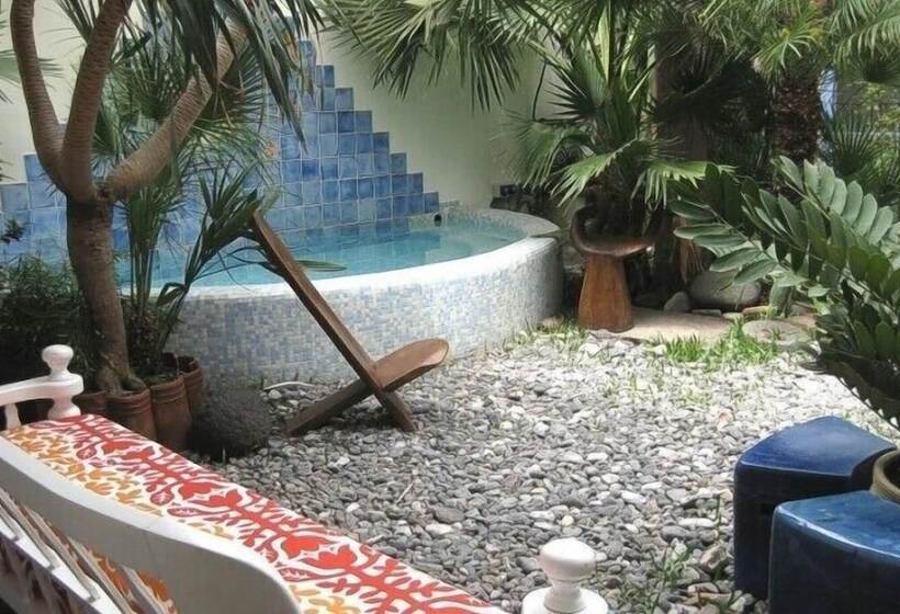 فندق Albergo Boutique Casajanca