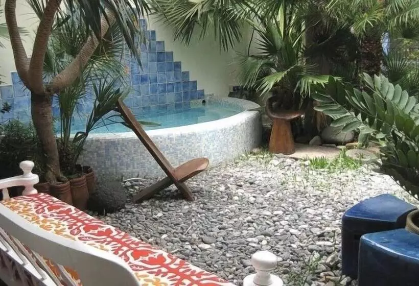 호텔 Albergo Boutique Casajanca