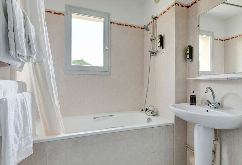 호텔 Logis L Auberge De L étable