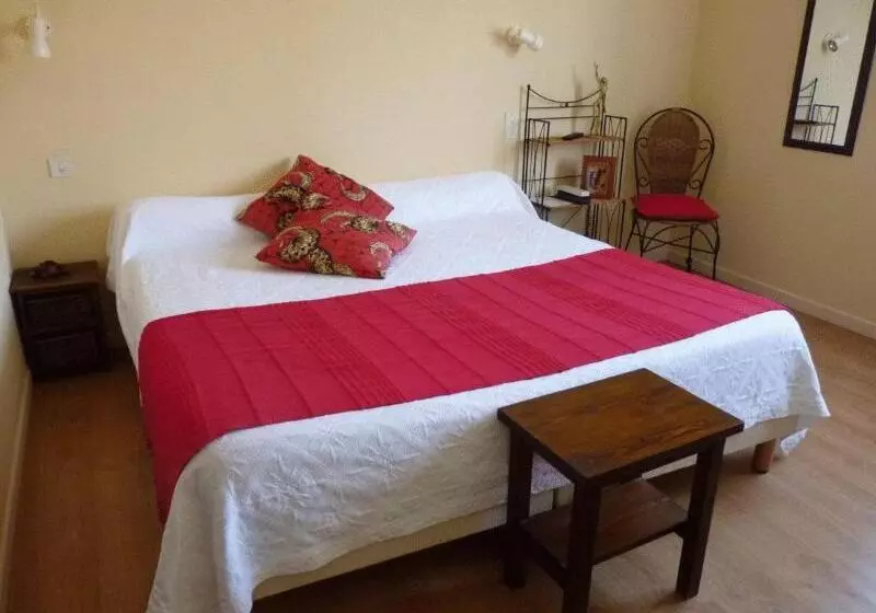 酒店 Logis L Auberge De L étable