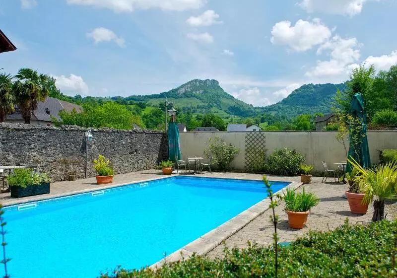 酒店 Logis L Auberge De L étable