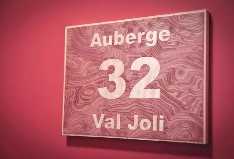 هتل Auberge Du Val Joli