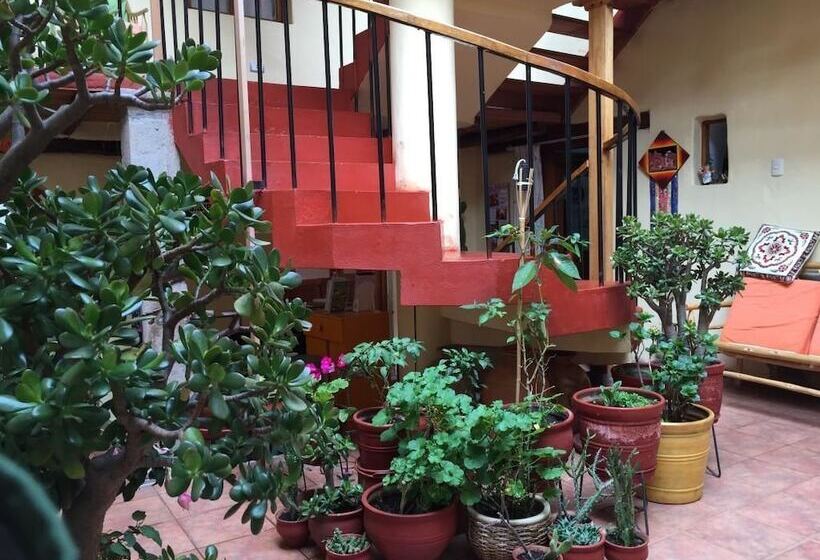 Hotel Casona Les Pleiades