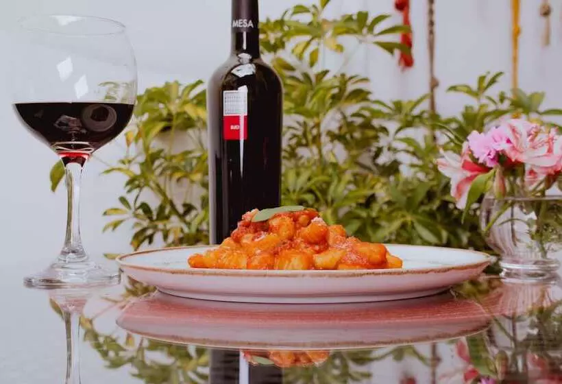 בית מלון כפרי Casona Les Pleiades