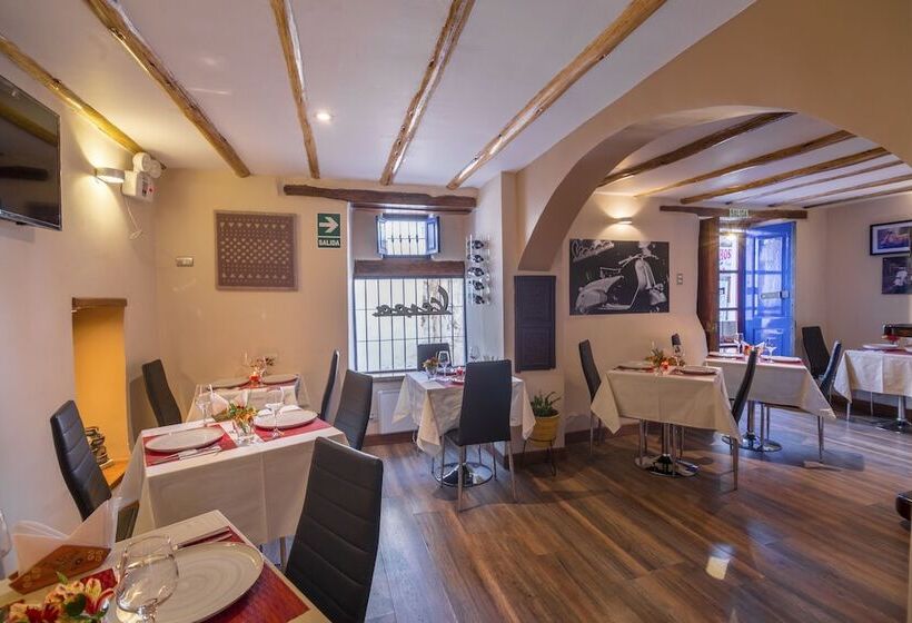 Hotel Casona Les Pleiades