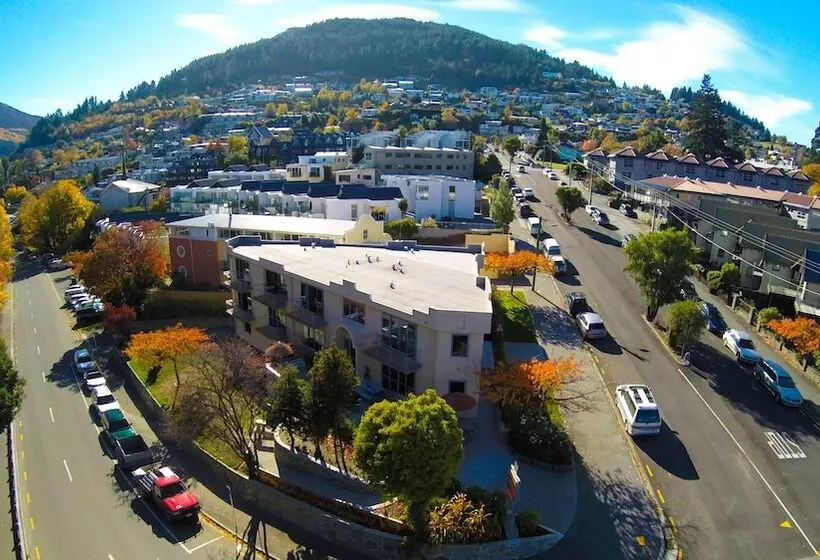 호텔 Coronation Lodge