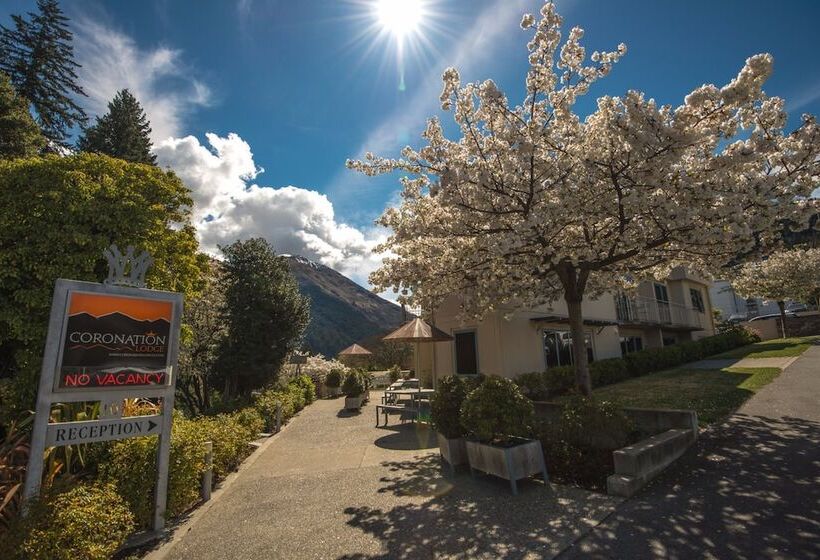 호텔 Coronation Lodge