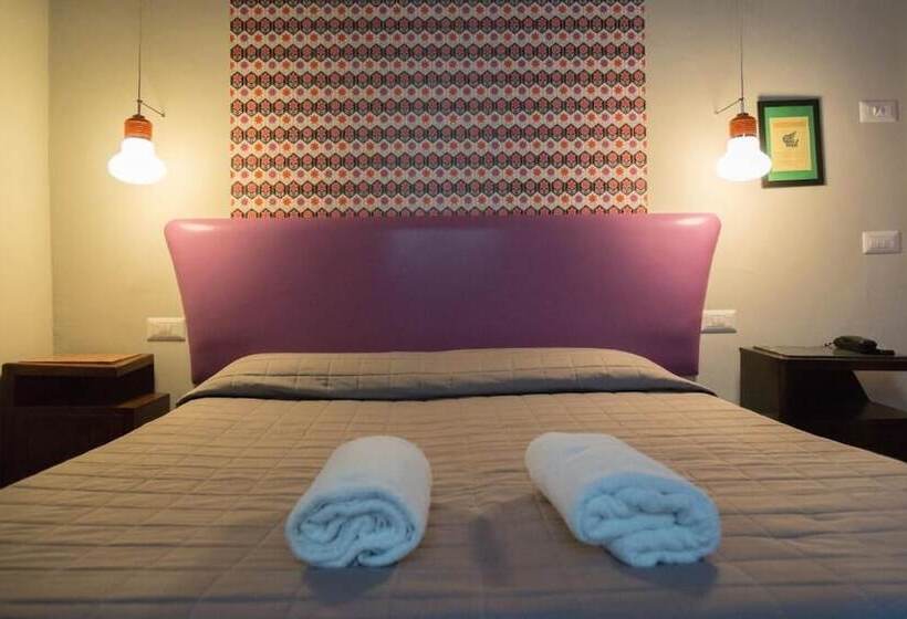 هتل Diana & Depandance