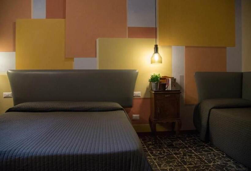 هتل Diana & Depandance