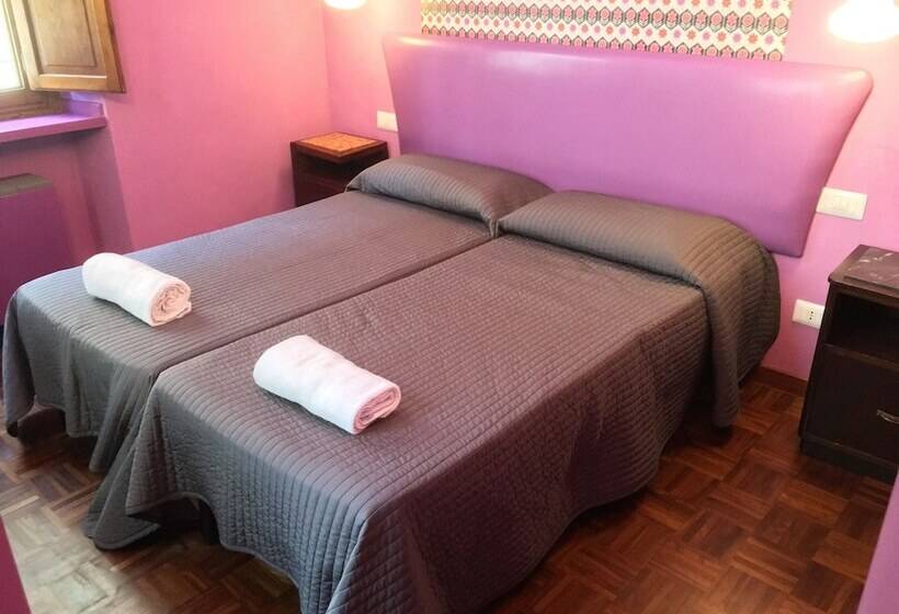 هتل Diana & Depandance