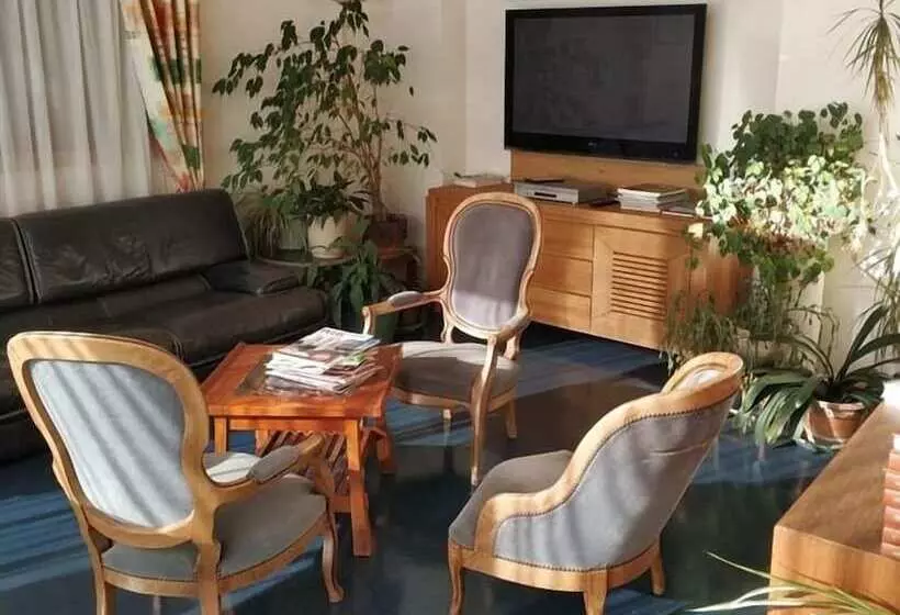 فندق Hôtel Calisola