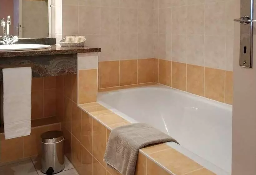 فندق Hôtel Calisola