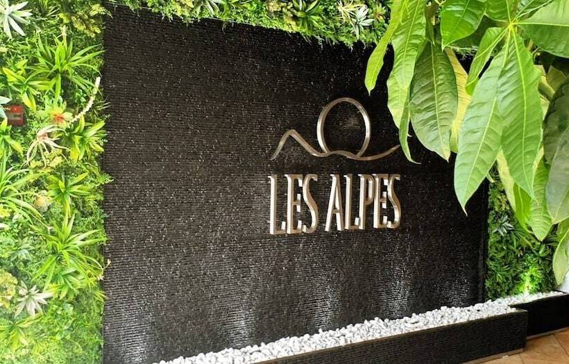 בית מלון כפרי Hôtel Spa Les Alpes